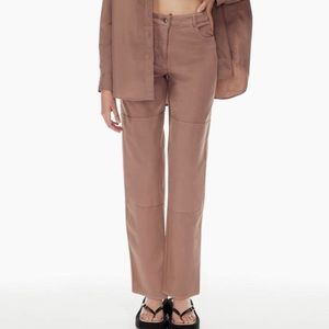 NWT Aritzia Wilfred Free Lark Pant